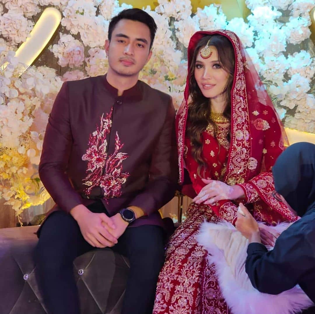 (FOTO) Sekitar Majlis Malam Berinai Zahirah Macwilson & Aiman Hakim ...