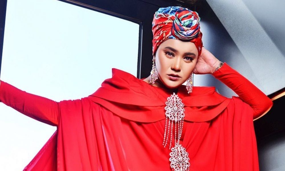 Azharina Azhar Dedah Bapa Pernah Minta Pusat Beli-Belah Tutup Sejam ...