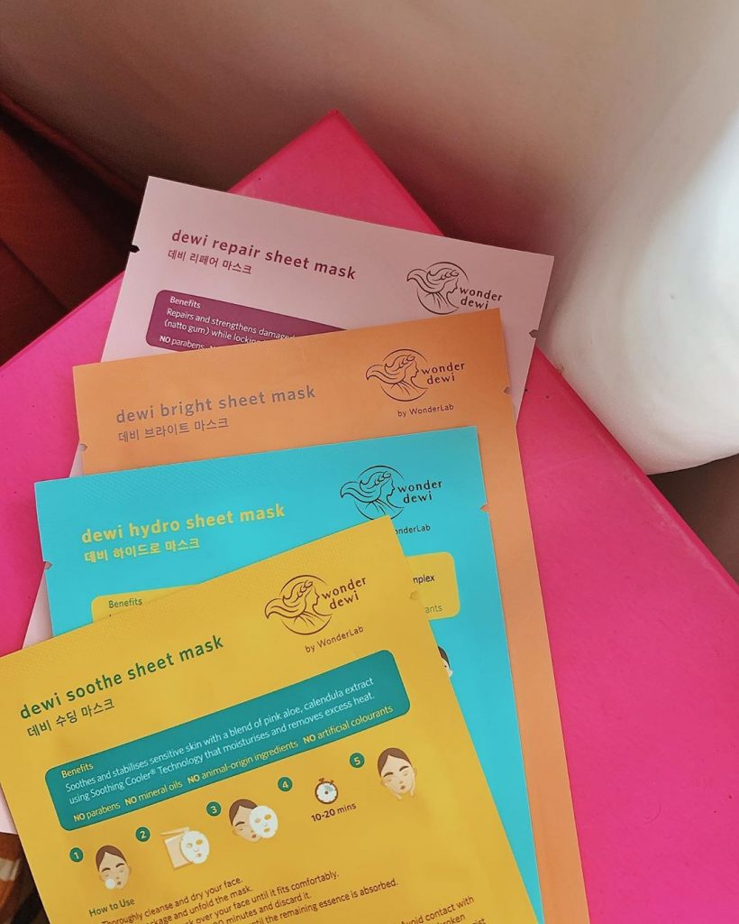 acloseupofacarddescriptionautomaticallyge Beautifulnara