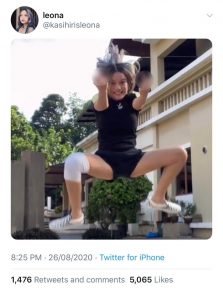 Tunjuk Jari Tengah, Anak Azhar Sulaiman Ditegur Netizen