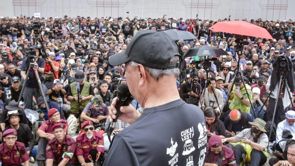 Turun Anwar