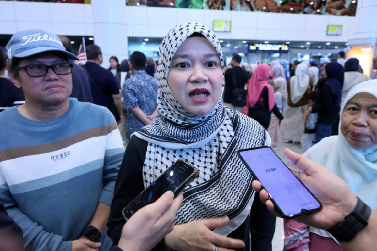 Fadhlina Sidek