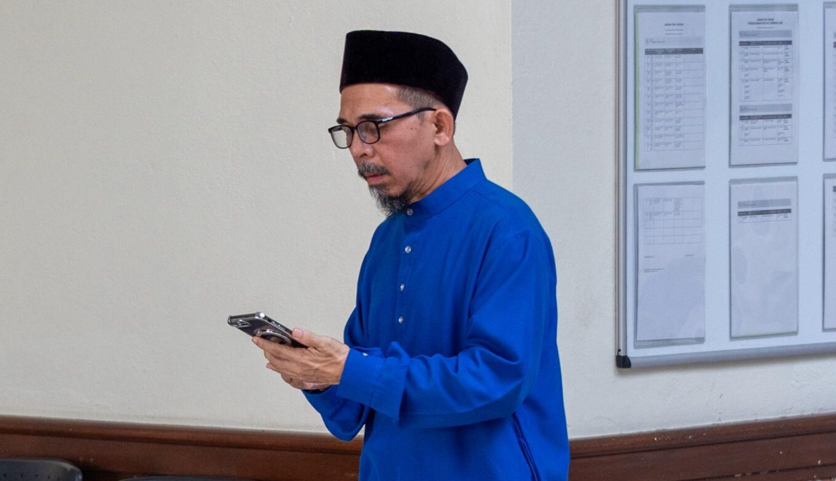 Dr Rushdi suami Nora Ariffin