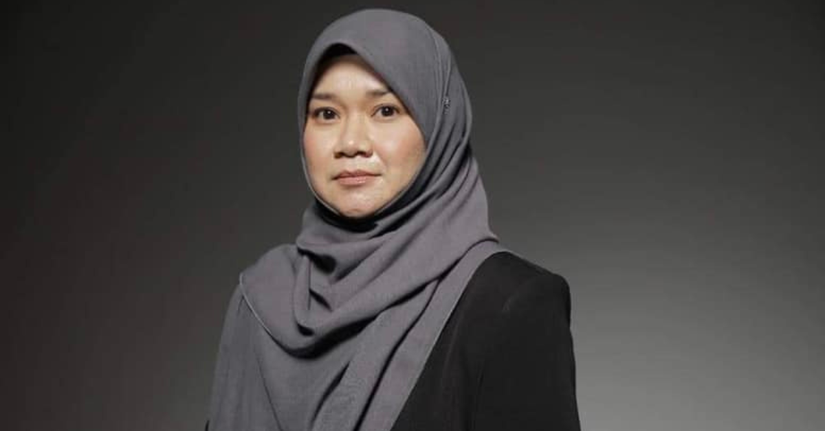 “Buat Program Di Sekolah Lepas Tu Minta Pelajar-Pelajar Nyanyi ‘Happy Birthday’ Untuk PM?” – Fadhlina Sidek Dikecam