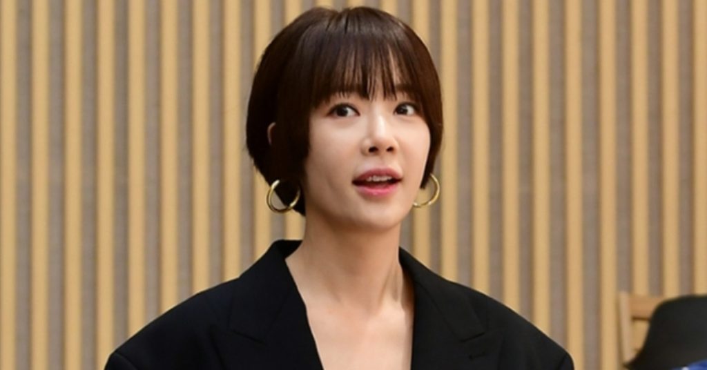 hwang jungeum saman