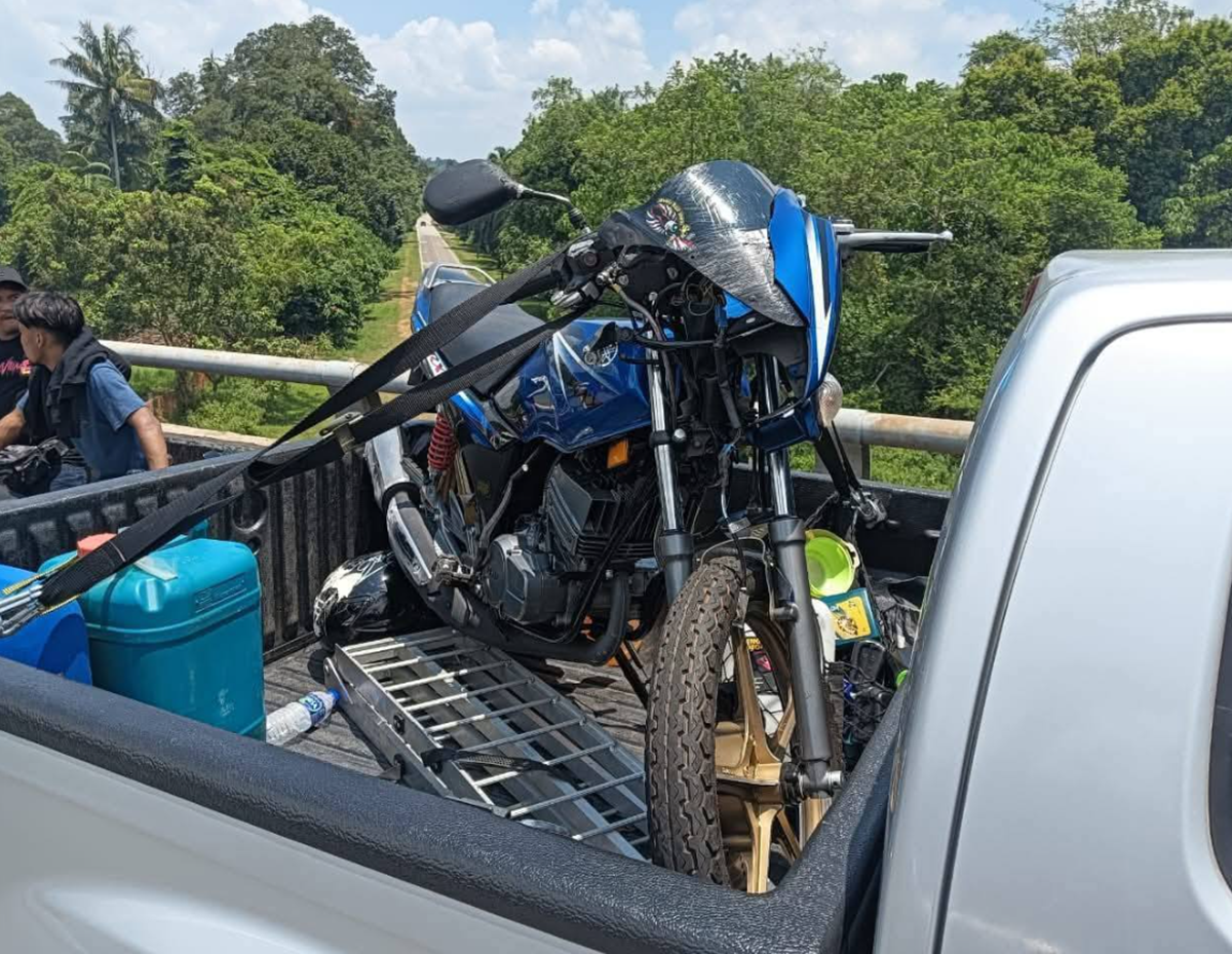 motor RXZ jururawat maut 