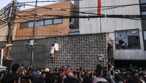 rumah ahmad sahroni diceroboh