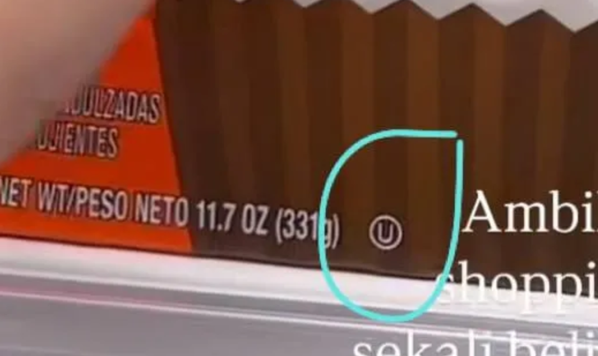 jofliam makan reese's puff tak halal