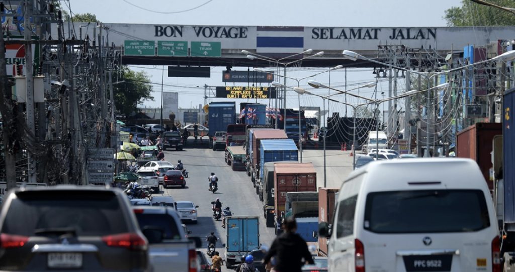 Jam masuk thailand