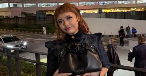 putri dahlia tak bertudung