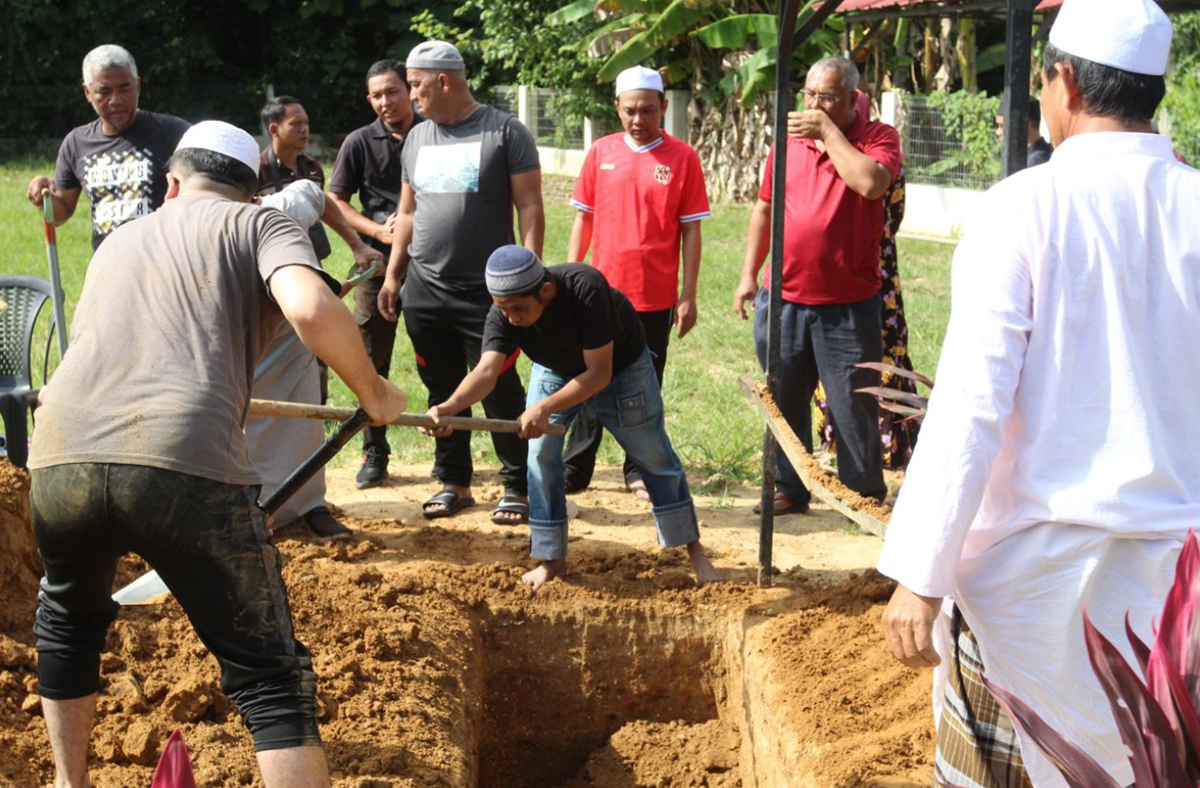 bapa Amir Raja Lawak meninggal dunia