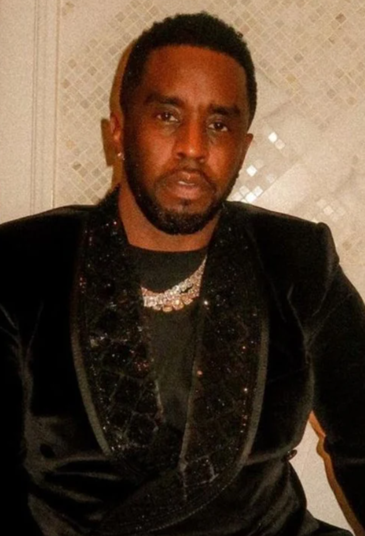 P. Diddy menangis di mahkamah