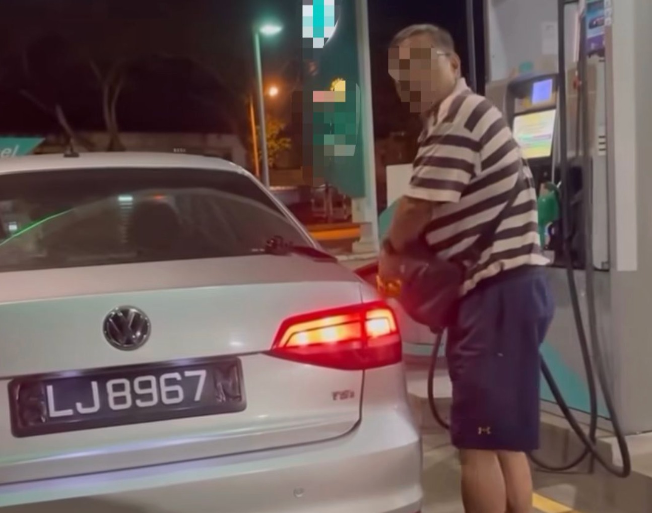 johor no plat singapura