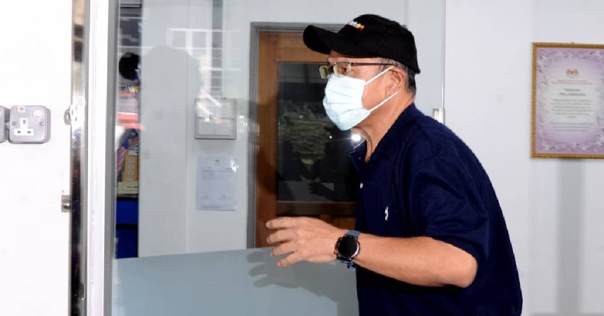 Salotape Nombor Plate Isi Ron 95, Atuk Warga Singapura Didenda RM9,000