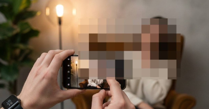 Video Pelakon Wanita Berkelakuan Aib Atas Sofa Tersebar, Didakwa Diperangkap?