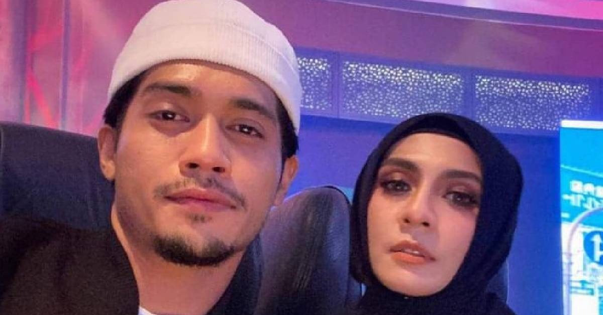 “Tak Layak Jadi Pemimpin, Depan Orang Terpaling Suci” – Zizi Kirana Berang Lihat Suami Langgar Isteri Pakai Motosikal