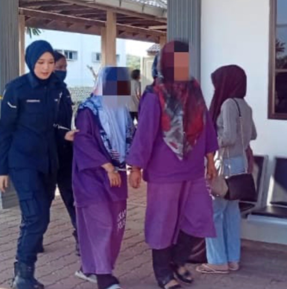 kakak pelakon terkenal