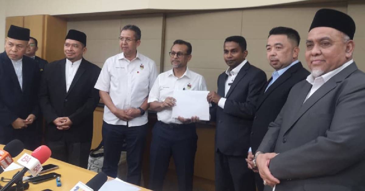 MB Negeri Sembilan ‘Ditendang’, 14 Adun BN Tarik Balik Sokongan