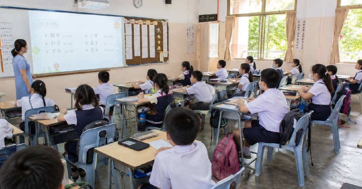 “Mak Bapak Jangan Ikut Trend Sangat” – Anak Terbiar, Guru SJKC Dedah Realiti Sebenar